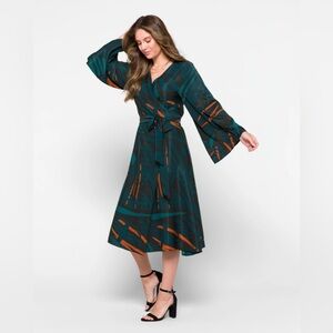 DIARRABLU Sheena Wrap Dress